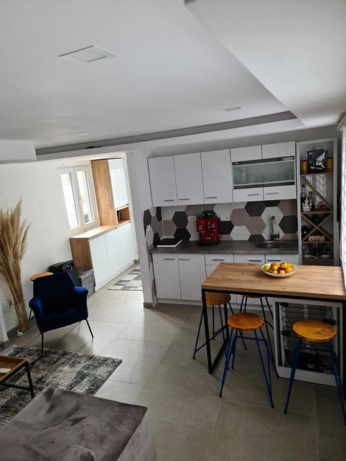 Sea Side Apartment 科托尔 外观 照片